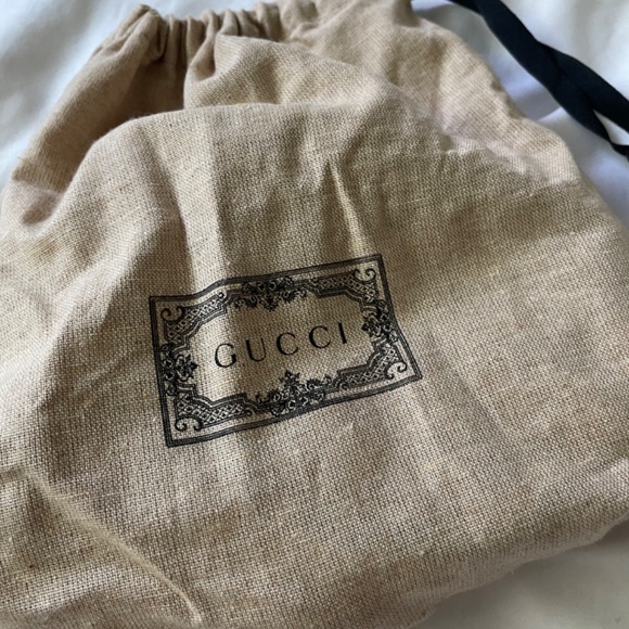 Cream Gucci belt - Picture 2 of 5